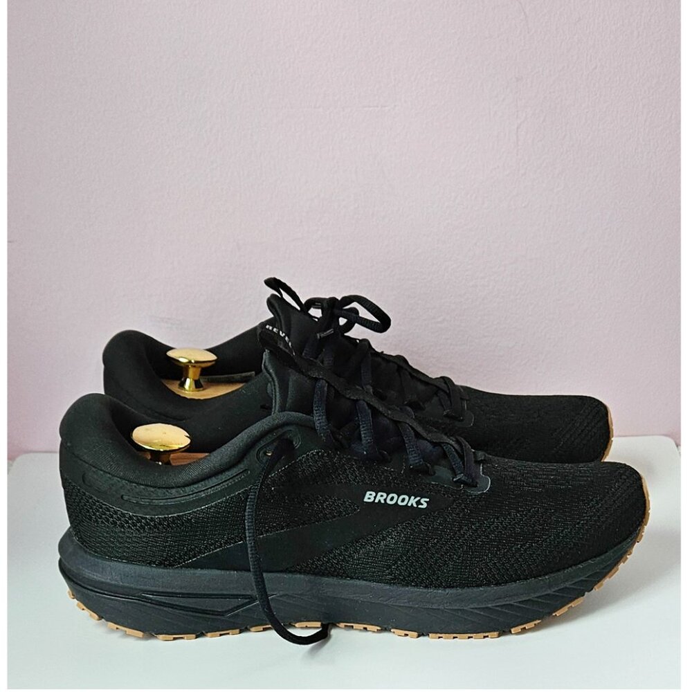 Brooks Revel 7